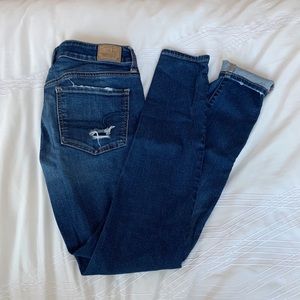 American Eagle Distressed Dark Wash Skinny Jeans